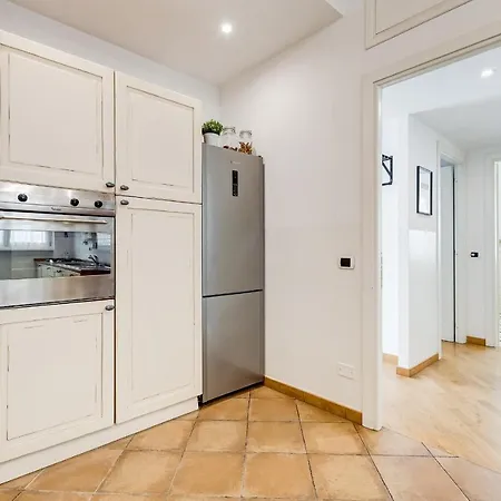 Bmga L Incredible 3bdr With Balcony In Center Rome