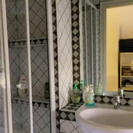 La Casa Di Nonna Lina Alloggio in famiglia