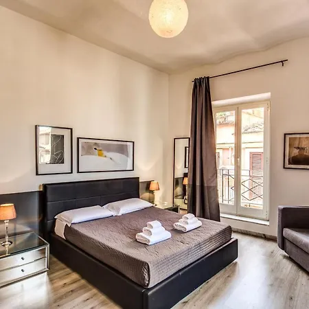 Appartement Lovely With Balcony In Campo De' Fiori *