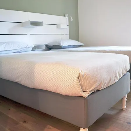 Appartement Modern, Spacious And Bright In