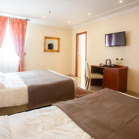 Esposizione House 3*