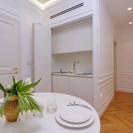 Domna Luxury 2*