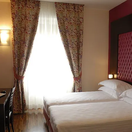 Gambrinus Отель 4*