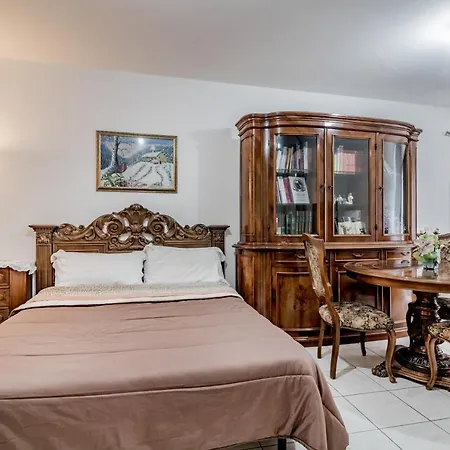 Apartment Bravetta House Pamphili