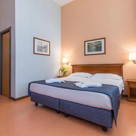 Eur Parco Dei Pini Hotel