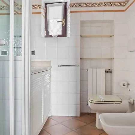 Hostme Colosseum Apartment *