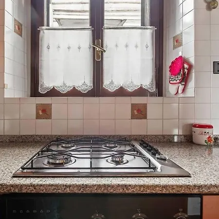 Apartment Hostme Colosseum Rome