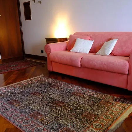 Hostme Colosseum Apartment