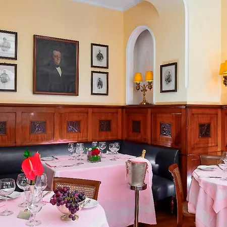 Bettoja Massimo D'azeglio 4* Řím