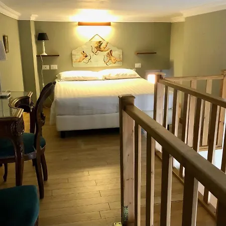 Navona Residenza De Charme Bed & Breakfast 2*