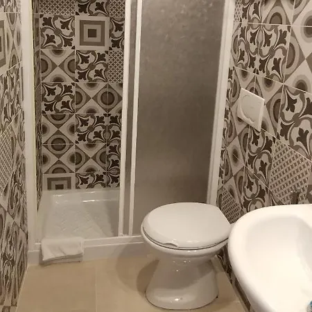 Friendship Place Guest house 2*