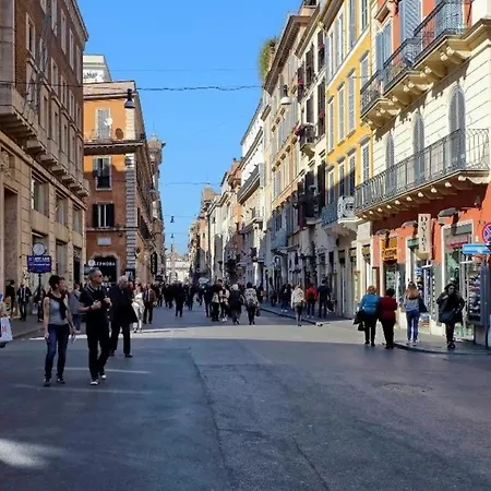 Apartment Halldis - Piazza Di Spagna Rome