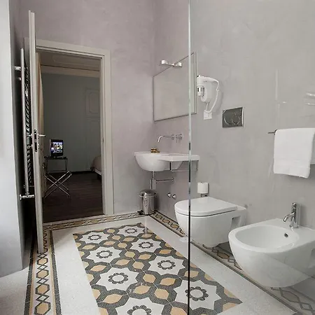 Bed & Breakfast Santi Quattro Al Colosseo Rome
