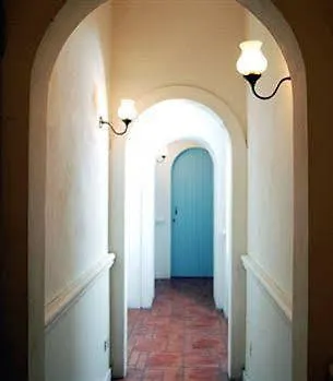 فندق أندريانا