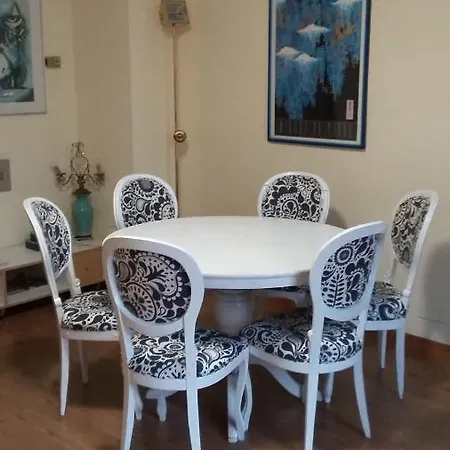 Apartament Marignoli Charming Flat *