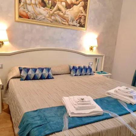 Domus Via Veneto Bed and breakfast 2*