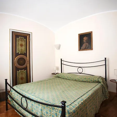 Martina House Rome