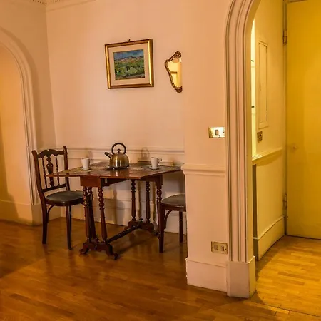Martina House Bed & Breakfast Rome
