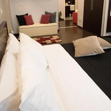 Chroma Italy - Chroma Pente 2*