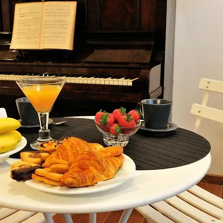 La Casa Di Momi Bed & Breakfast Roma