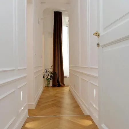 Domna Luxury Affittacamere Roma