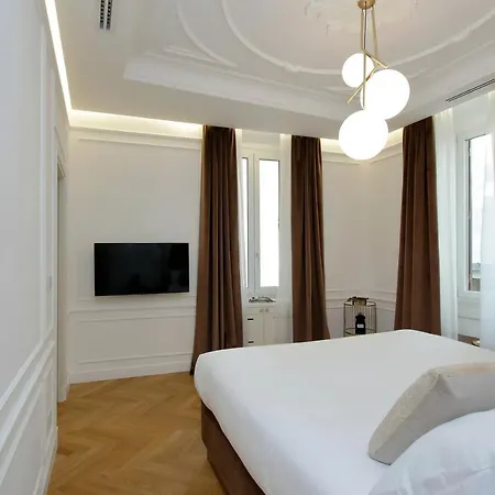 Domna Luxury