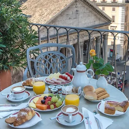 Hotel Del Senato 3*