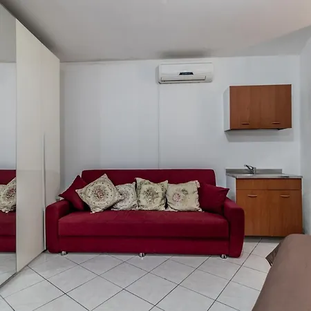 Bravetta House Pamphili *