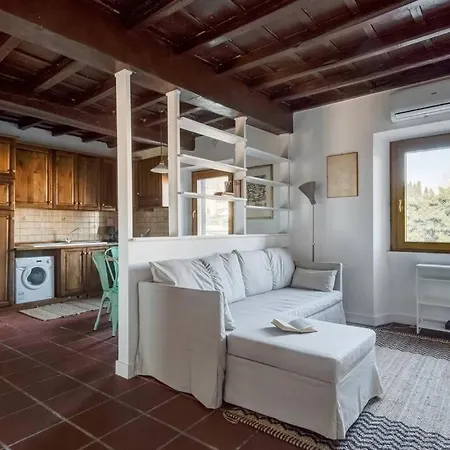 Apartment Trastevere Gardens Enchanting View