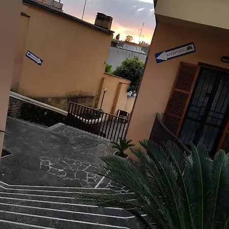 Domus Getsemani Bed & Breakfast 2*