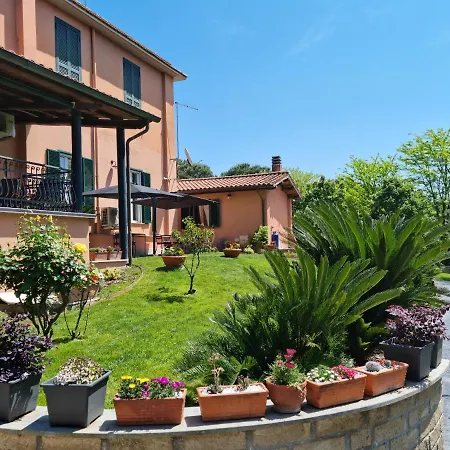 Il Casale Nel Parco Alojamento de Acomodação e Pequeno-almoço *