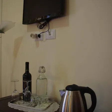 Bed & Breakfast Tucci's Roma