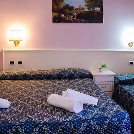 Annette 3* Rome