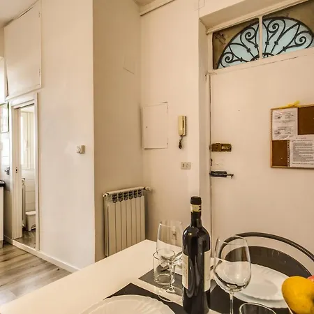 Appartement Lovely With Balcony In Campo De' Fiori