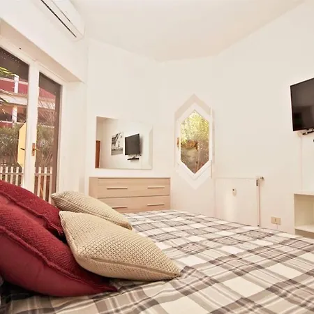 Porta Portese Happy House, Trastevere Steps Appartement *