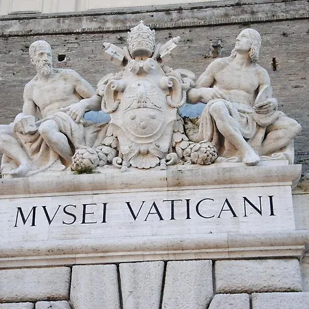 White Vatican Affittacamere 2*