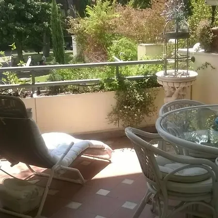 Apartment Le Terrazze Della Farnesina Policlinico Gemelli Rom