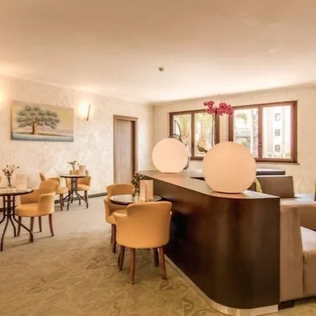 Warmthotel 4* Řím