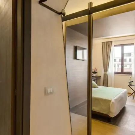 Hotel Warmthotel 4*