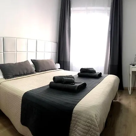 Avec Moi Bed & Breakfast 2*