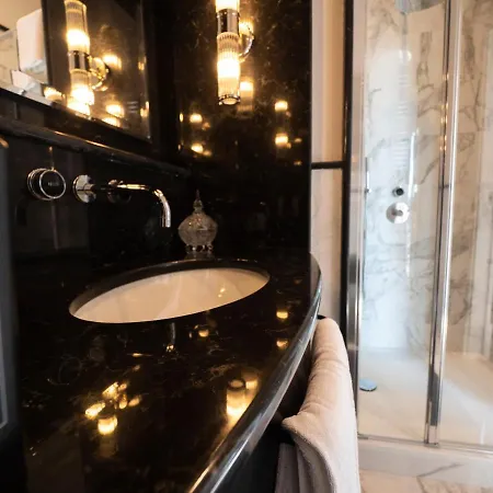 Guest house Ricciardelli Luxury - Piazza Di Spagna 2*