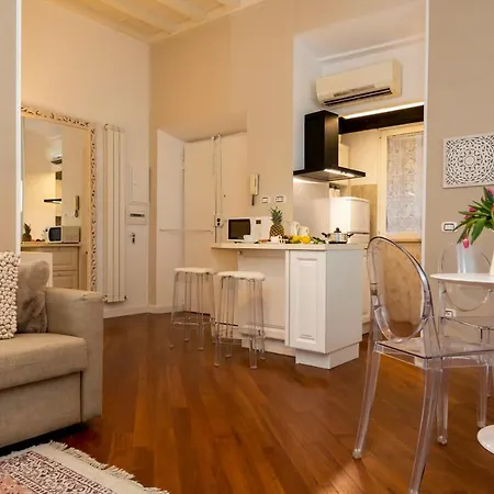 Appartamento Lovely New Home, Fontana Di Trevi