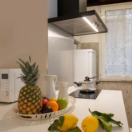 Appartamento Lovely New Home, Fontana Di Trevi *
