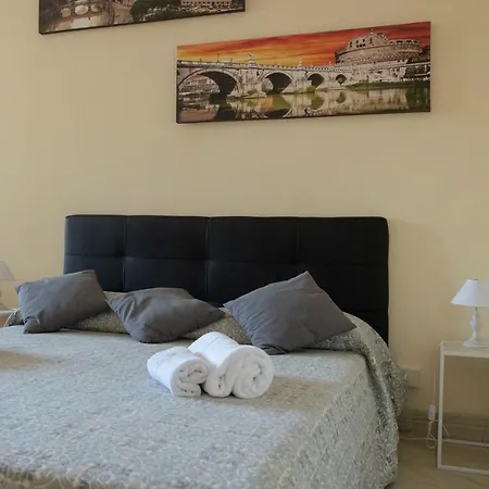Apartment Tritone Rome
