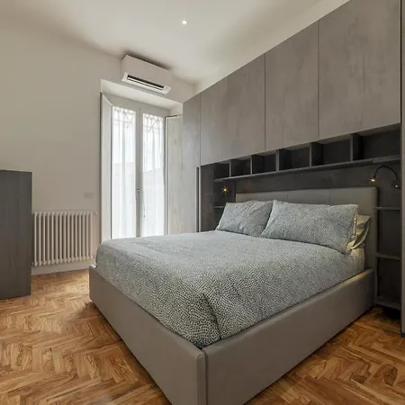 Rione Prati Elegant With Balcony *