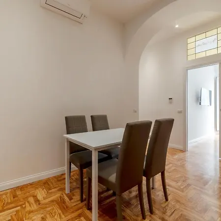 Rione Prati Elegant With Balcony * Rome