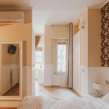 Residenza Il Giglio Πανσιόν *