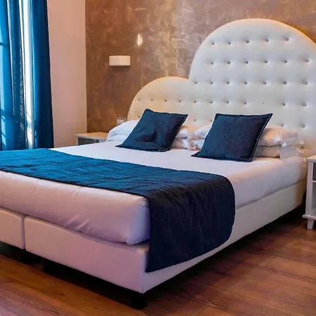 Veneto Relais 2* Rome