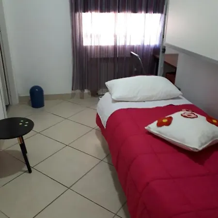 Bed & Breakfast Tra Gianicolo E Trastevere