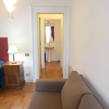 Farnese 48 Guest house 3*